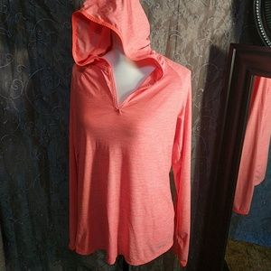 Coral Long Sleeve V-Neck Pullover-M